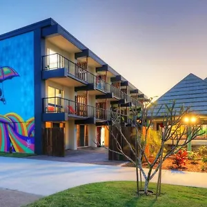 https://frasers-on-rainbow.queenslandhotels.net