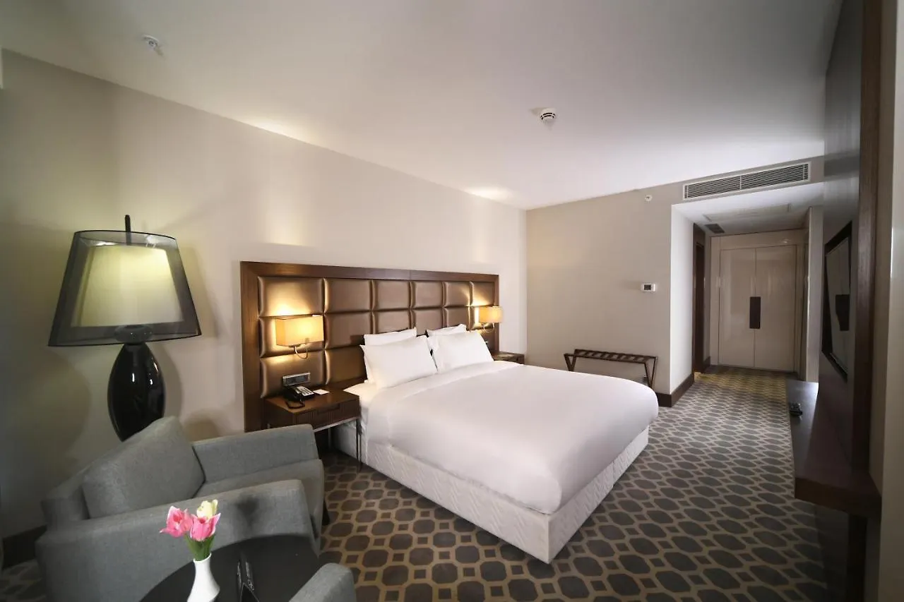 Mercure Istanbul West Hotel & Convention Center
